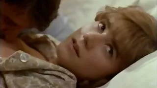 Στο Horny μωρό αρέσει το σεξ στον καναπέ - 2022-03-18 04:07:50