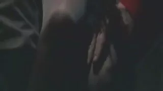 Η μαύρα μαλλιά διασκεδάζει - 2022-02-24 13:00:29