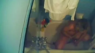 Υπέροχη ξανθιά κοπέλα Kenzie Reeves παίρνει ντους με cum μετά από ένα ωραίο διάολο - 2022-02-25 07:15:31