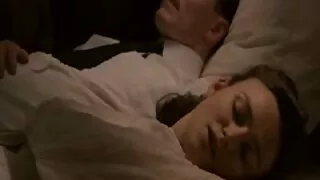 Η Blonde γνωρίζει τον γείτονά της - 2022-02-25 18:15:58